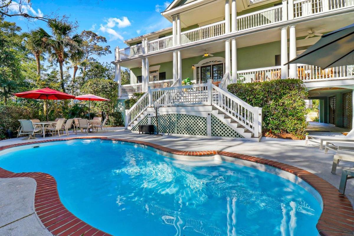 6 Bd 4 And One Half Bath Family Friendly Beach Home With Heated Pool Just A Block To The Beach ヒルトンヘッドアイランド エクステリア 写真